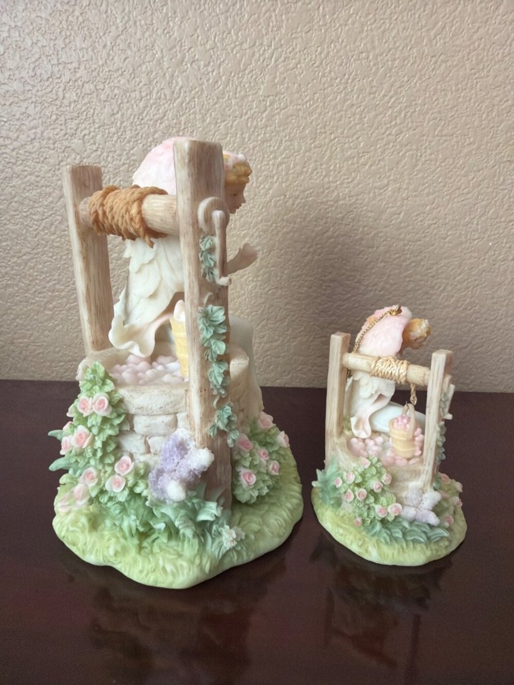 Seraphim Classics Phoebe Heart's Content 2002 Angel Figurine & Ornament Set - Picture 4 of 16